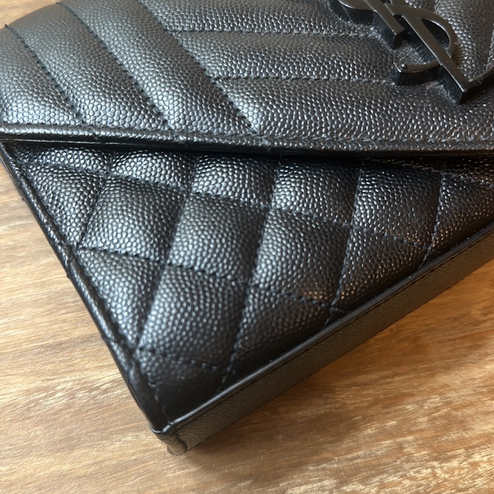 YSL Medium NWOT Handbag Authentic - Picture 6 of 9
